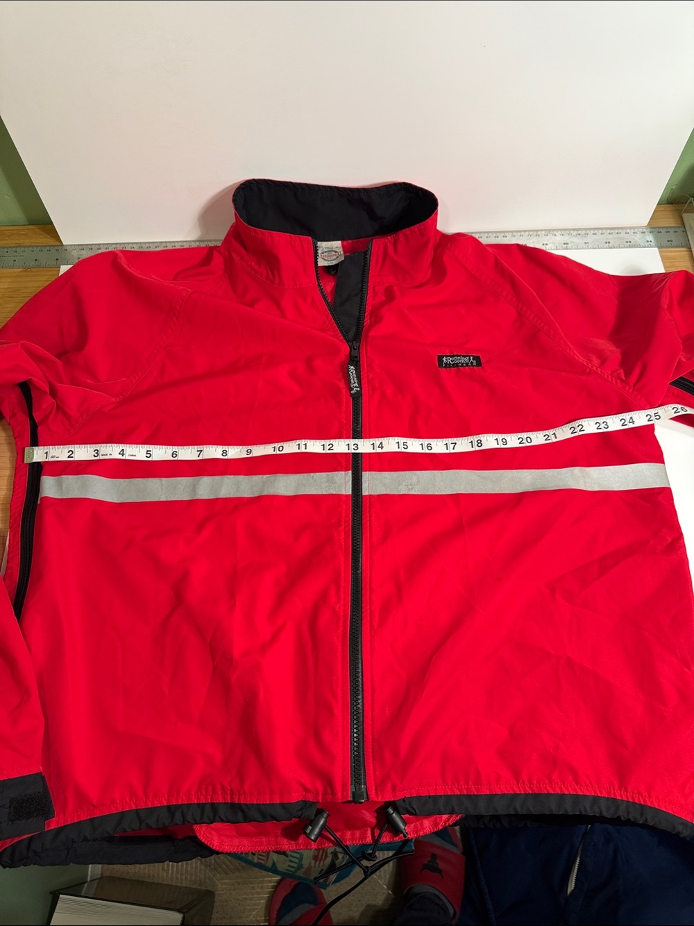Running Room, Red Men's Windbreaker Running Jacket w/ Visibility Stripes - Picture 3 of 9